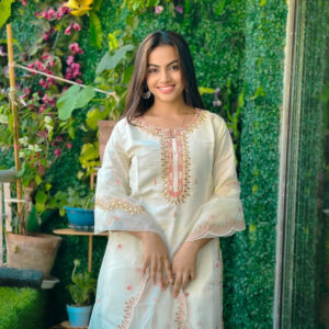 Trendy Women Embroidery Kurta