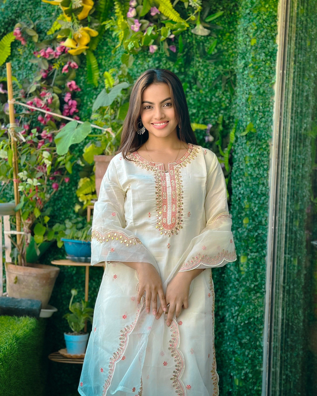 Trendy Women Embroidery Kurta