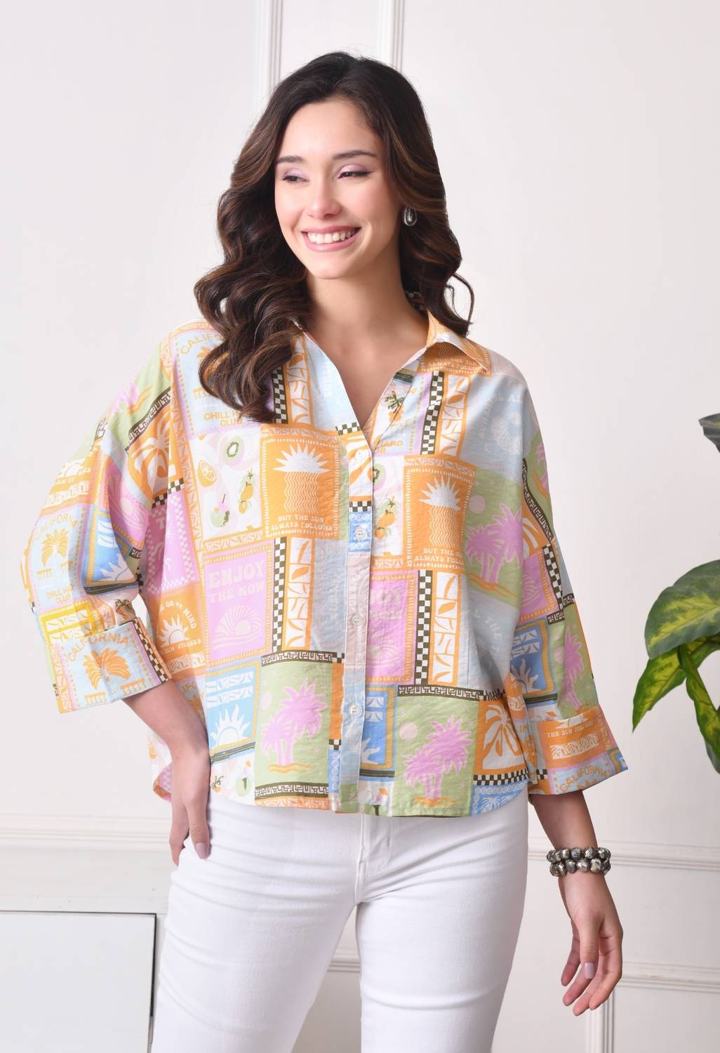 Women Printed Spread Collar - Image 3