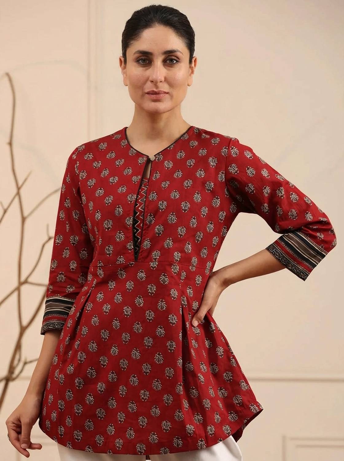 Regular Sleeves Printed Women