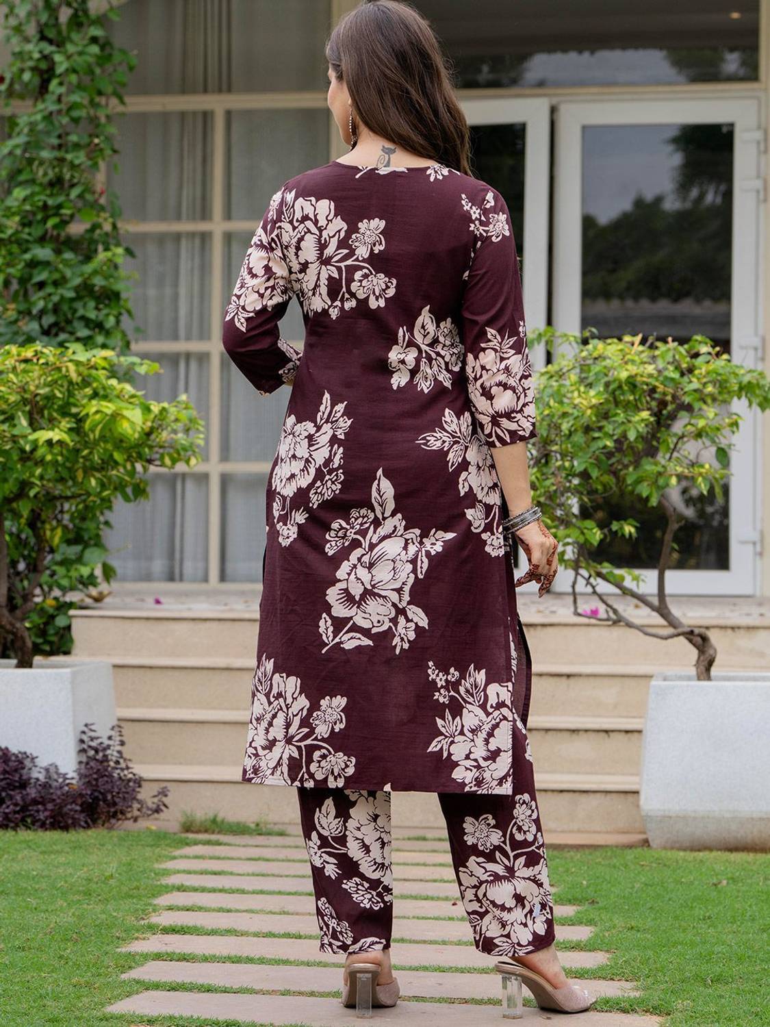 Floral Cotton Women Costume - Image 4