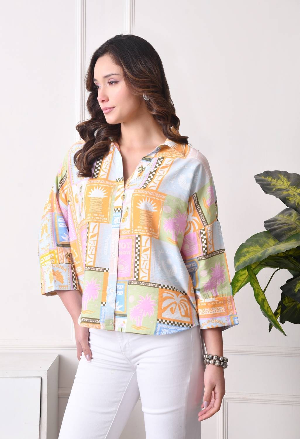 Women Printed Spread Collar - Image 5